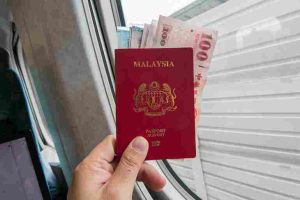 get local Malaysian Currency for study in malaysia